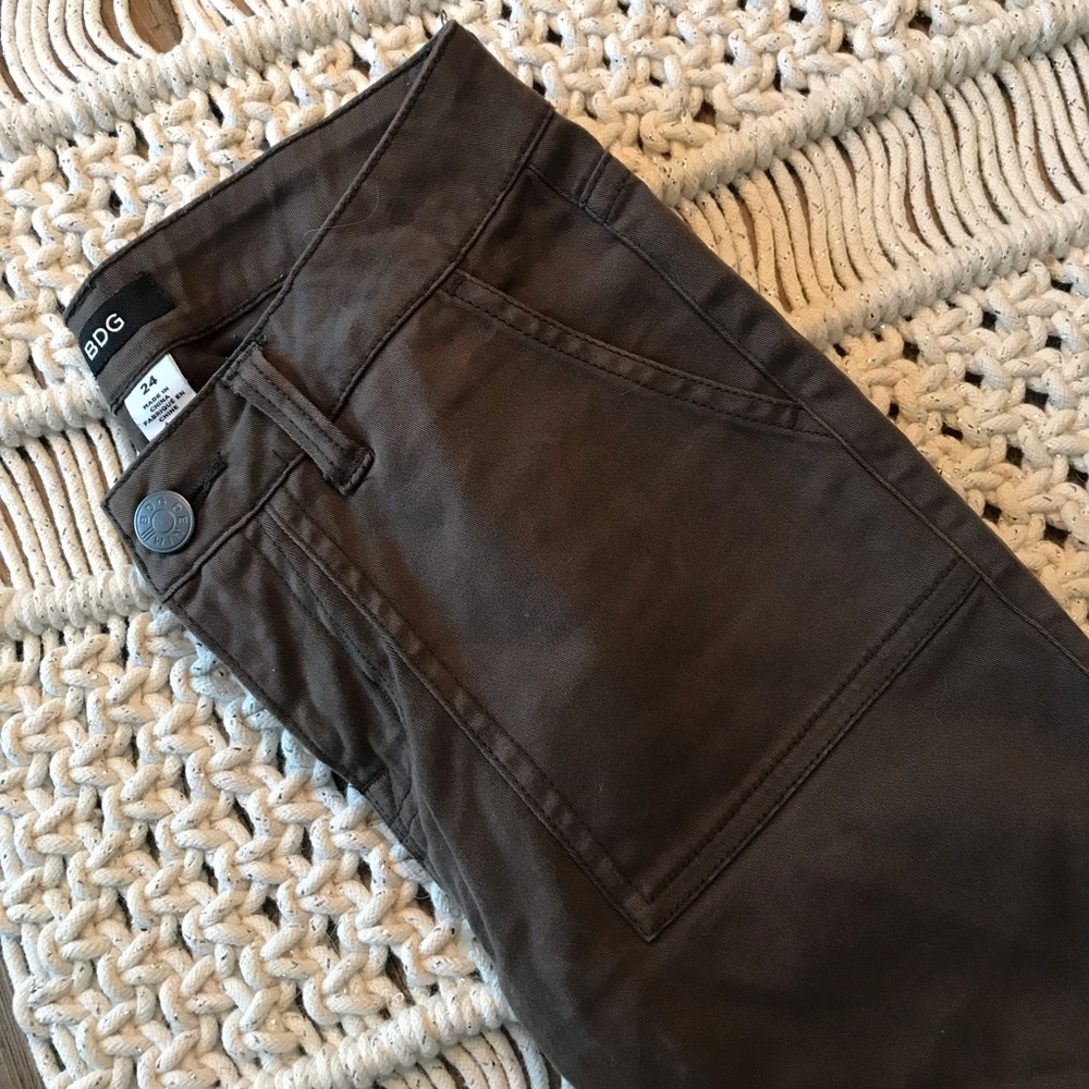Urban Outfitters BDG Army Green Jean 24 - Picture 6 of 6